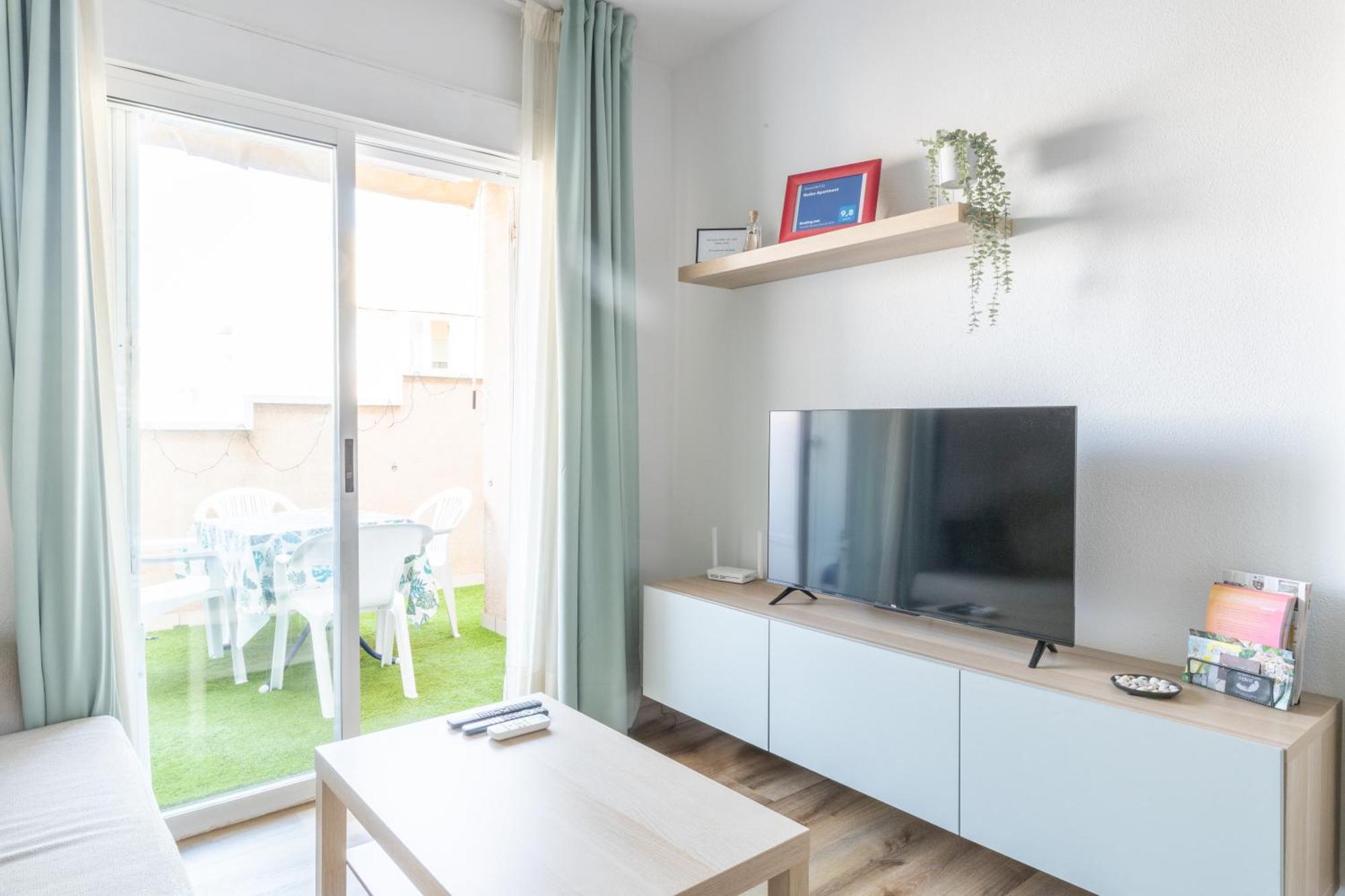 Rodas Apartment Torrevieja Exterior photo